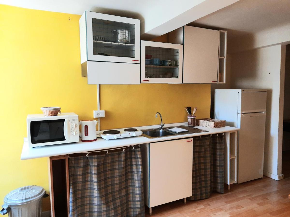 Studio In Centre Apartment Lucca Bagian luar foto
